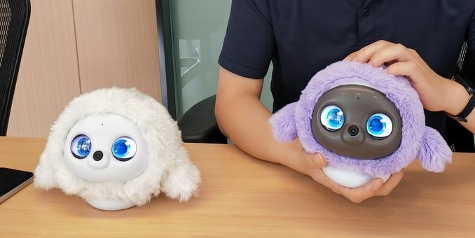 财富在线:AI玩具爆火出圈,情感交互激活新消费赛道 2 财富在线:AI玩具爆火出圈,情感交互激活新消费赛道 2