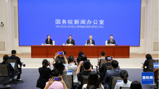 国资委：将大力推动国资央企战略性专业化重组整合 2